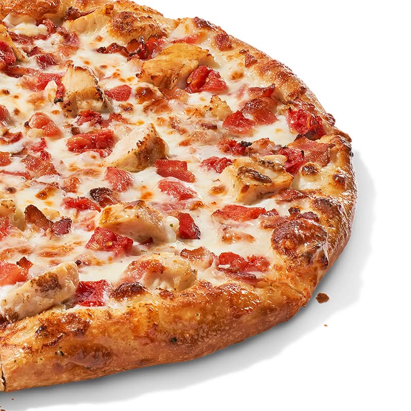 domino's Cali Chicken Bacon Ranch pizza picture